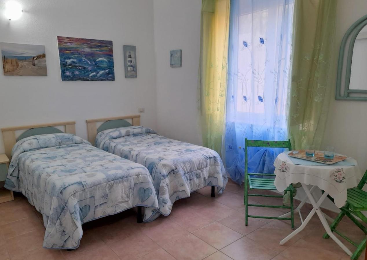La Finestra Vista Corsica Bed & Breakfast Санта Тереза Галура Екстериор снимка
