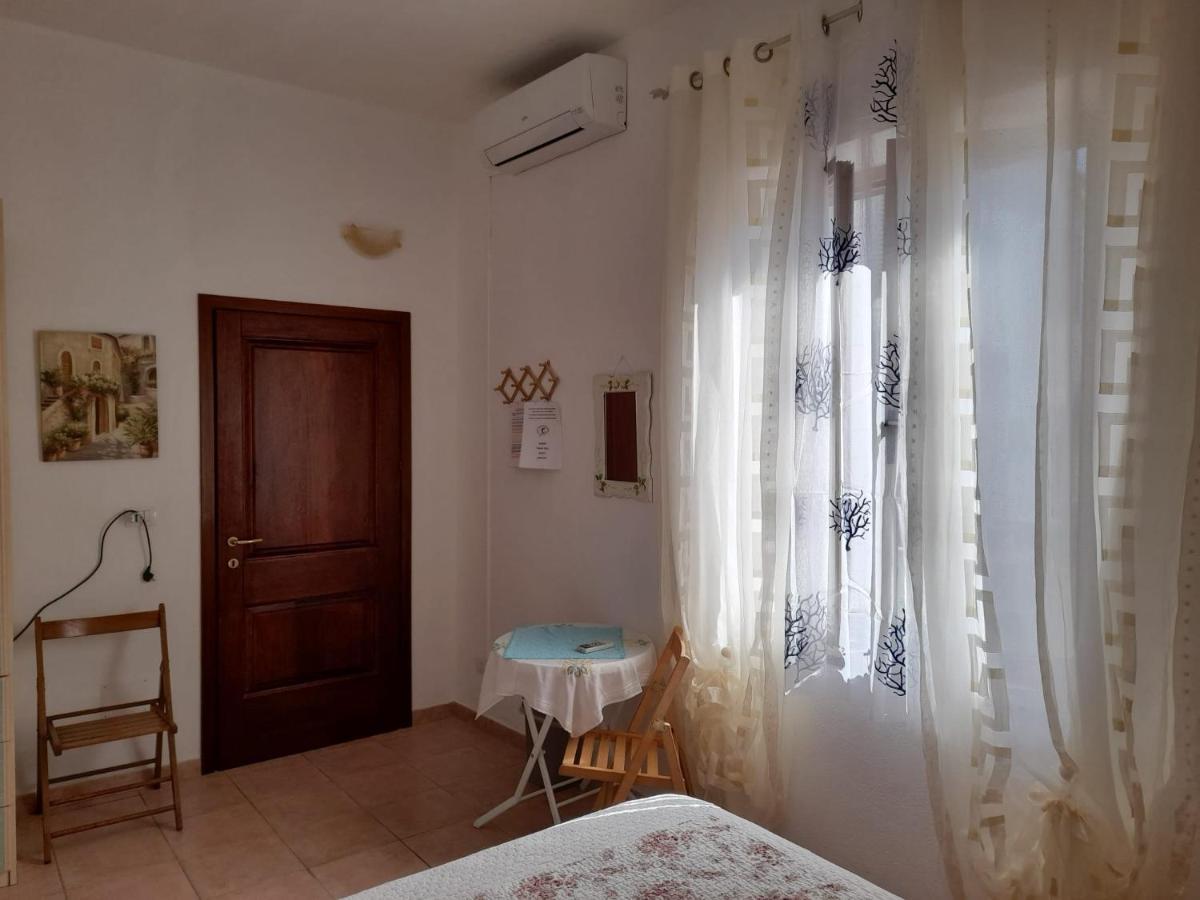 La Finestra Vista Corsica Bed & Breakfast Санта Тереза Галура Екстериор снимка