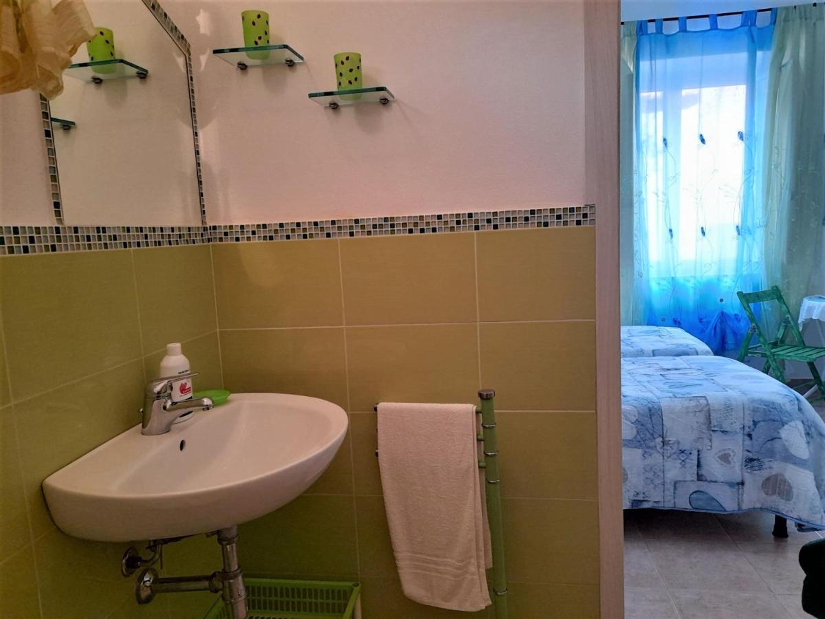 La Finestra Vista Corsica Bed & Breakfast Санта Тереза Галура Екстериор снимка